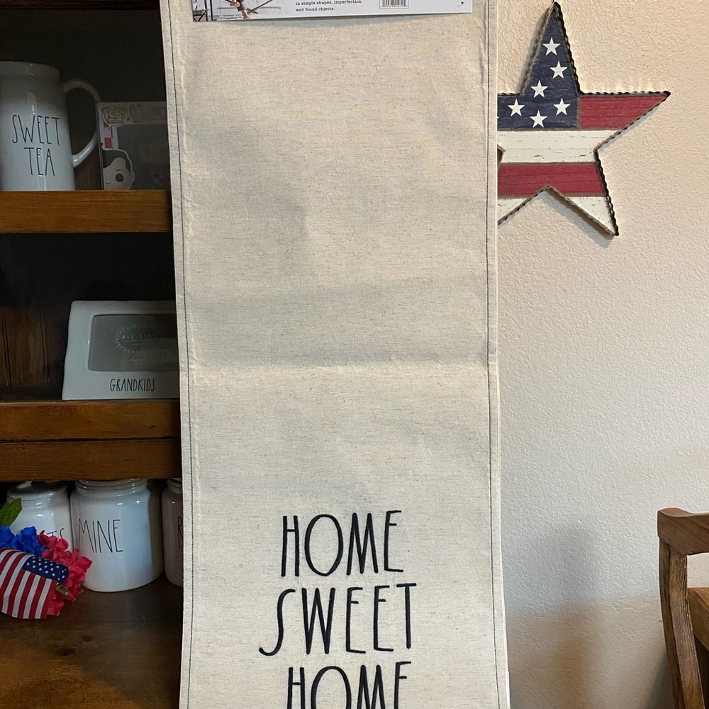 Rae Dunn table runner